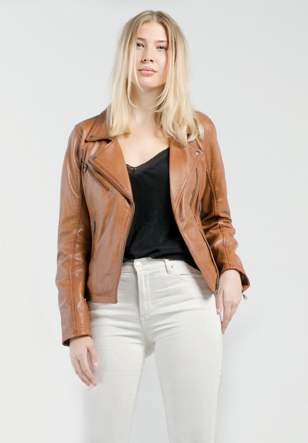 

Кожаная куртка CBL Damen, цвет Cognac Braun