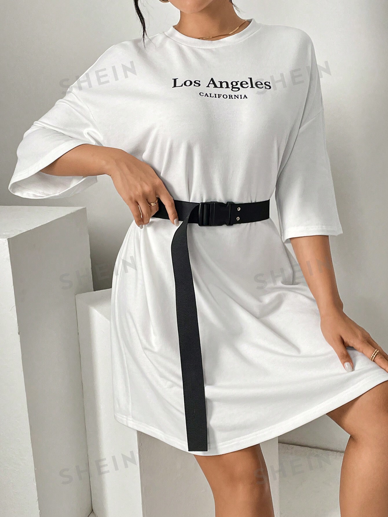 SHEIN Essnce женское свободное платье-футболка с круглым вырезом и буквенным принтом, черное и белое