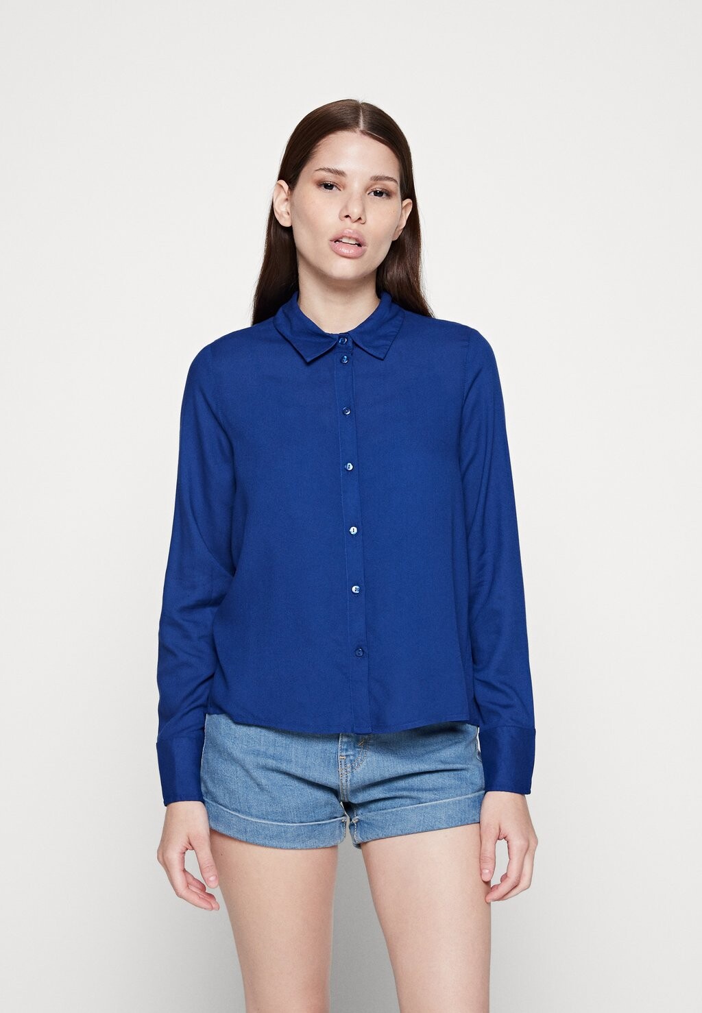 

Блуза на пуговицах Vero Moda, синий