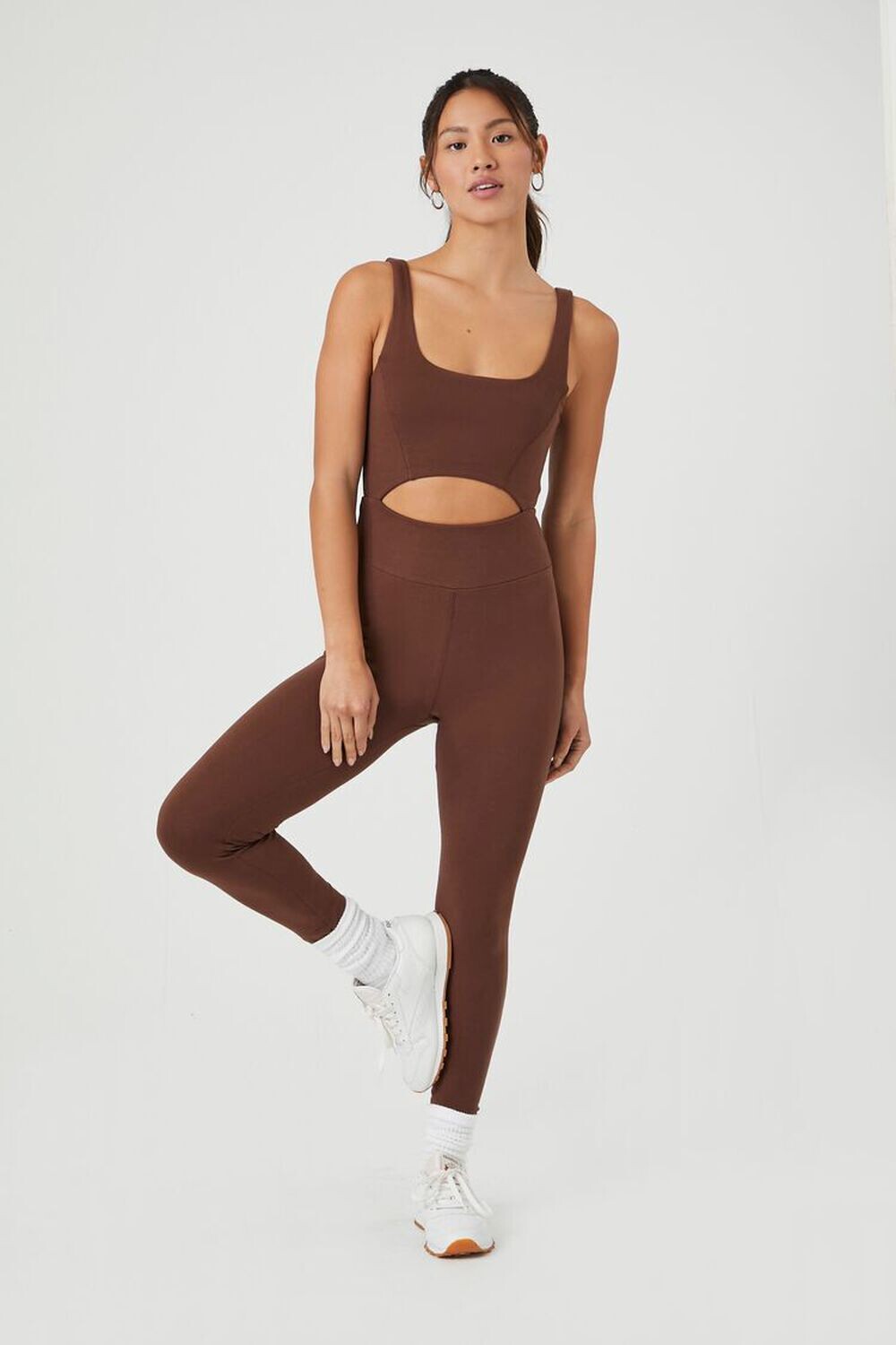 

Комбинезон на бретелях Active с вырезами Forever 21, шоколадный
