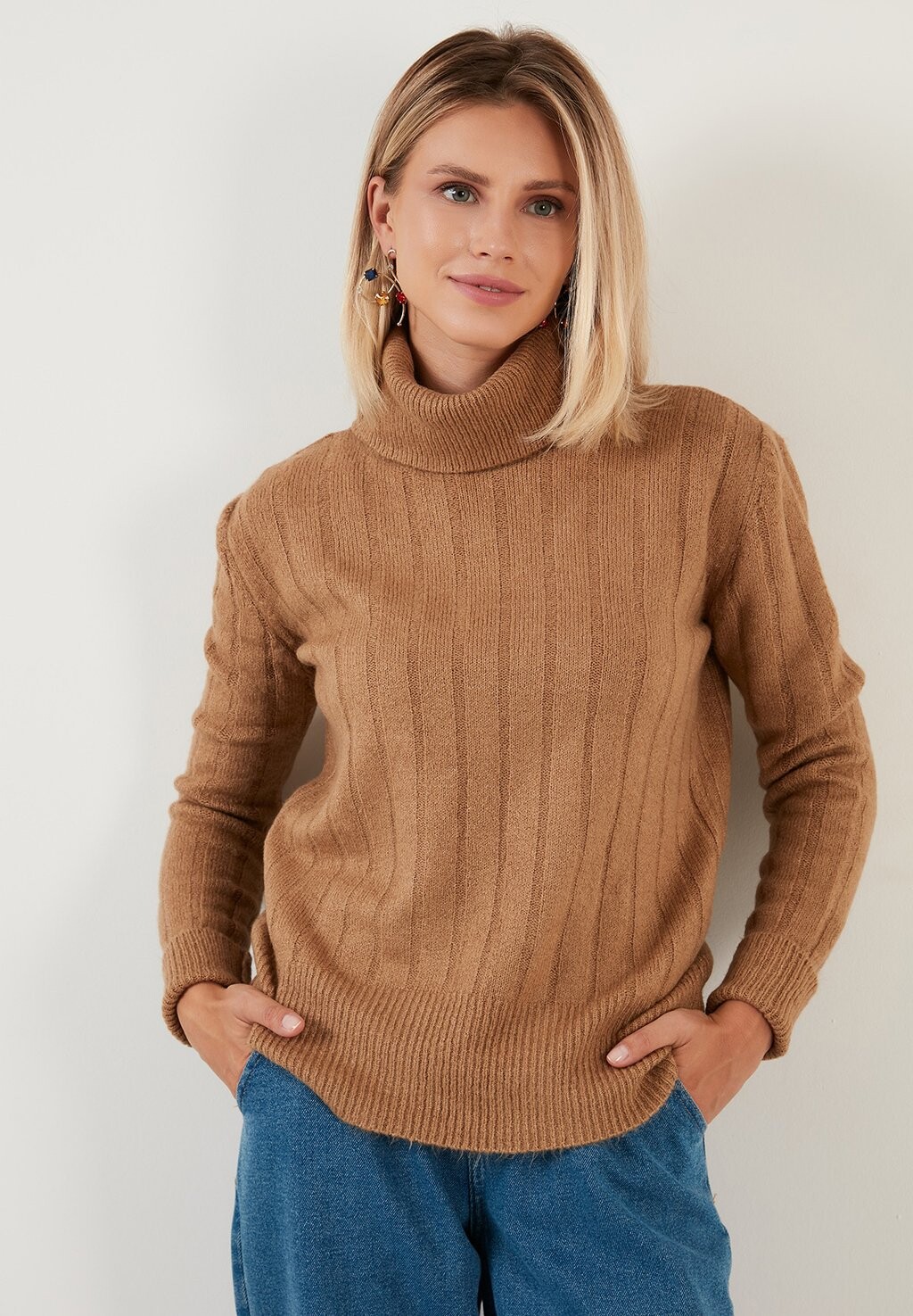 

Свитер LELA