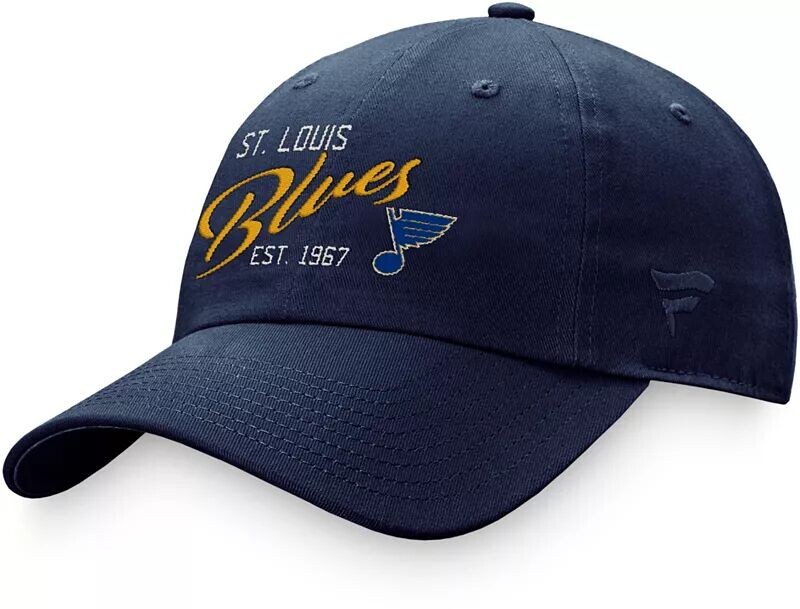 

Темно-синяя женская кепка НХЛ с надписью St. Louis Blues Dad Dad