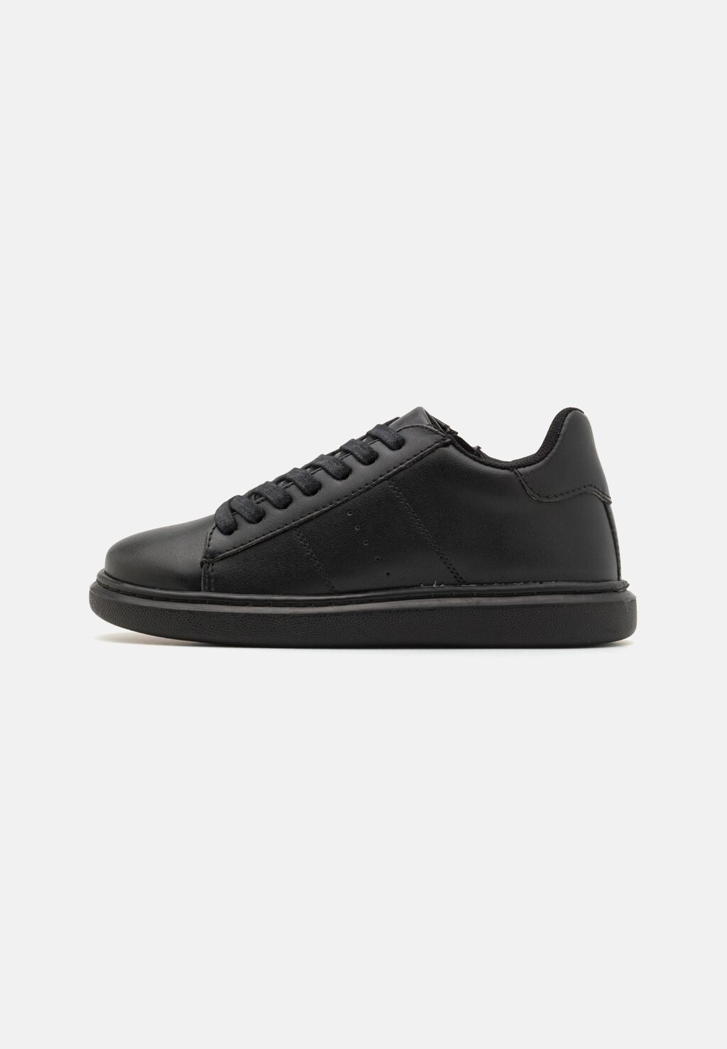 

Низкие кеды Friboo, цвет black