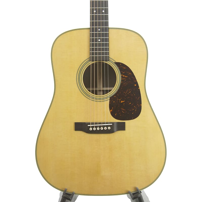 цена Акустическая гитара Martin D-28 Dreadnought Acoustic Guitar - Natural # 2733055
