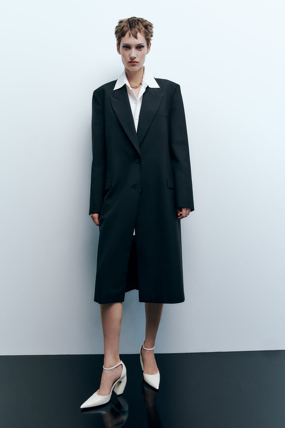 

Туфли на изогнутом каблуке ZARA, белый