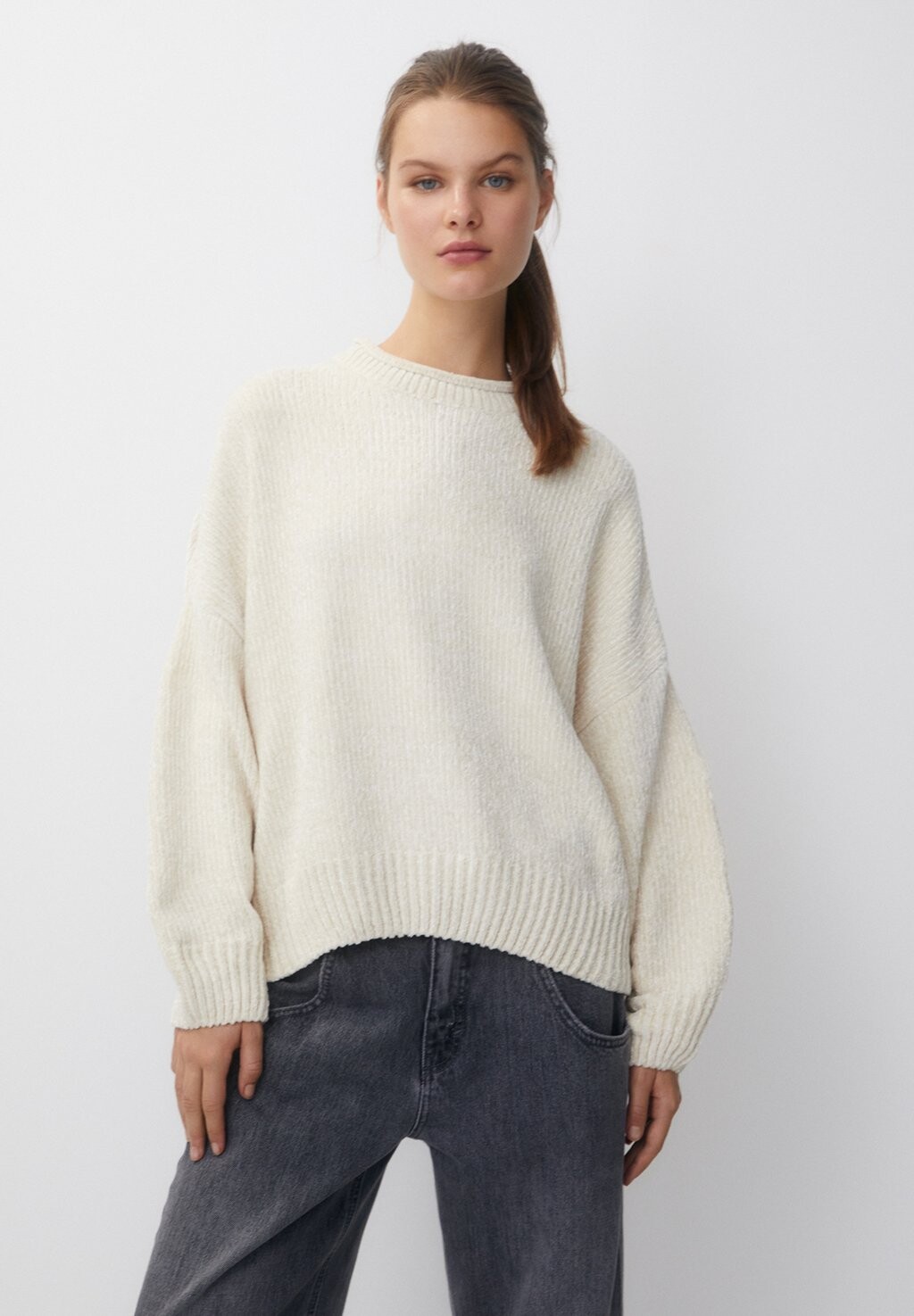 

Свитер Chenille PULL&BEAR, бежевый