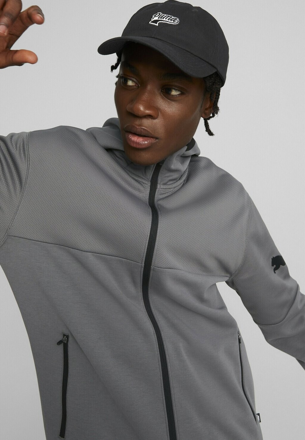 

Бейсболка Puma, черный