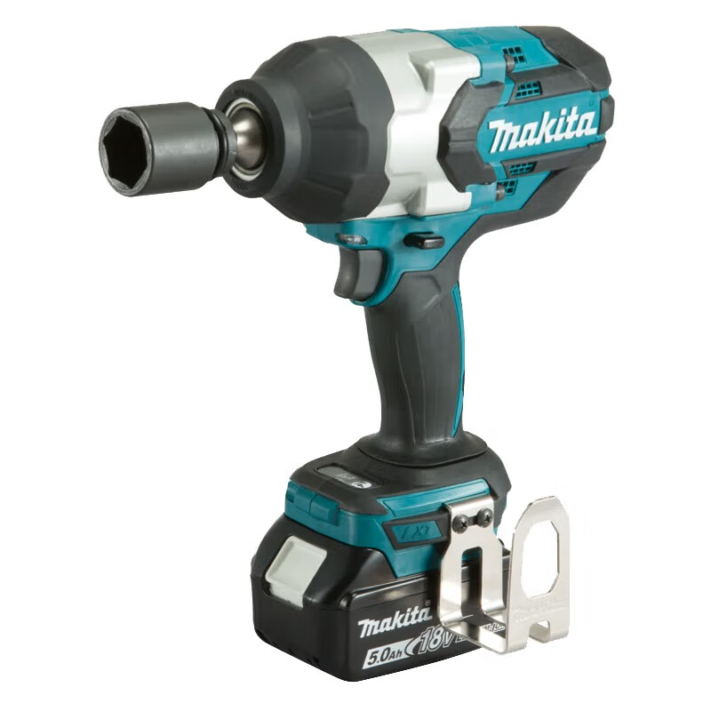 Гайковерт Makita DTW1002RTJ + два аккумулятора 18V/5.0Ah, зарядное устройство