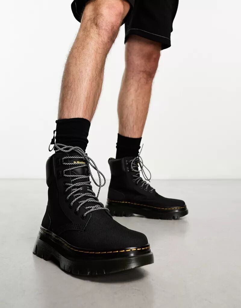 

Черные ботинки на шнуровке Dr Martens Tarik 8