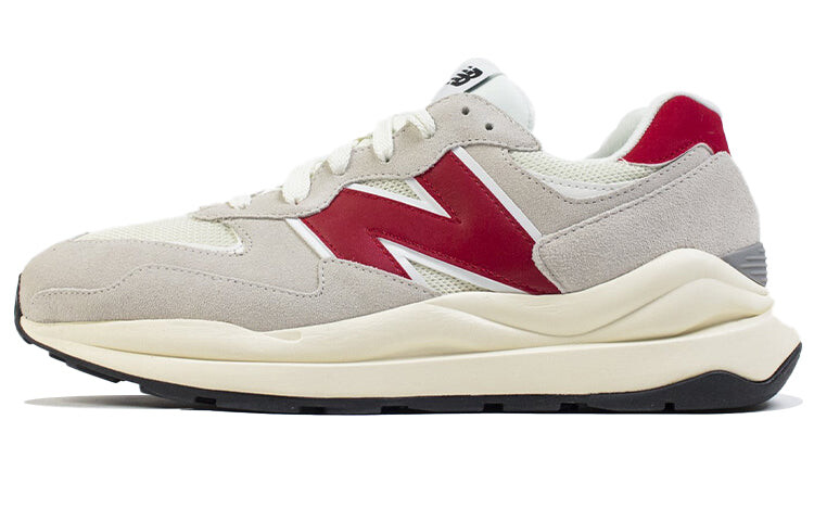 

Кроссовки New Balance 57/40, серый / красный