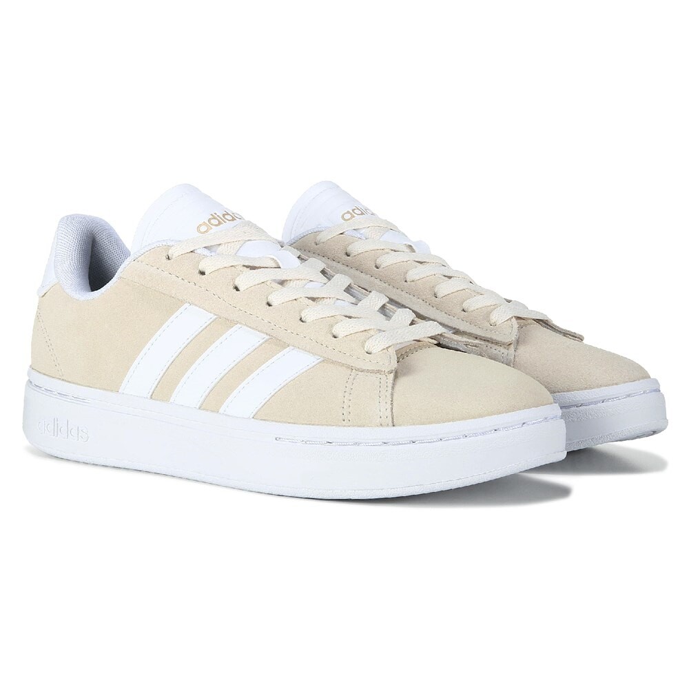

Женские кроссовки Grand Court Alpha Adidas, белый
