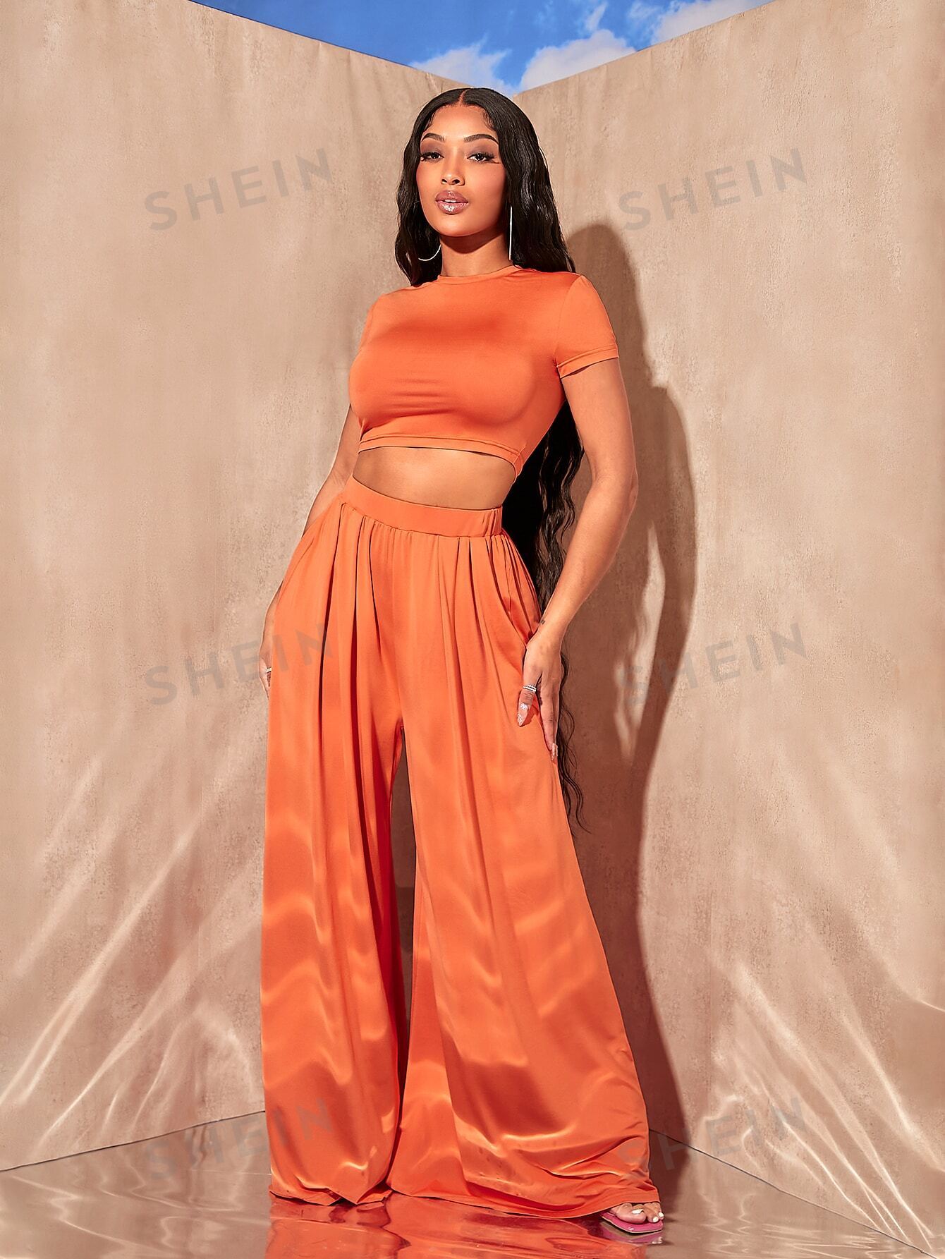 SHEIN SXY Женская укороченная футболка однотонного цвета и широкие плиссированные брюки 2 шт./компл., апельсин