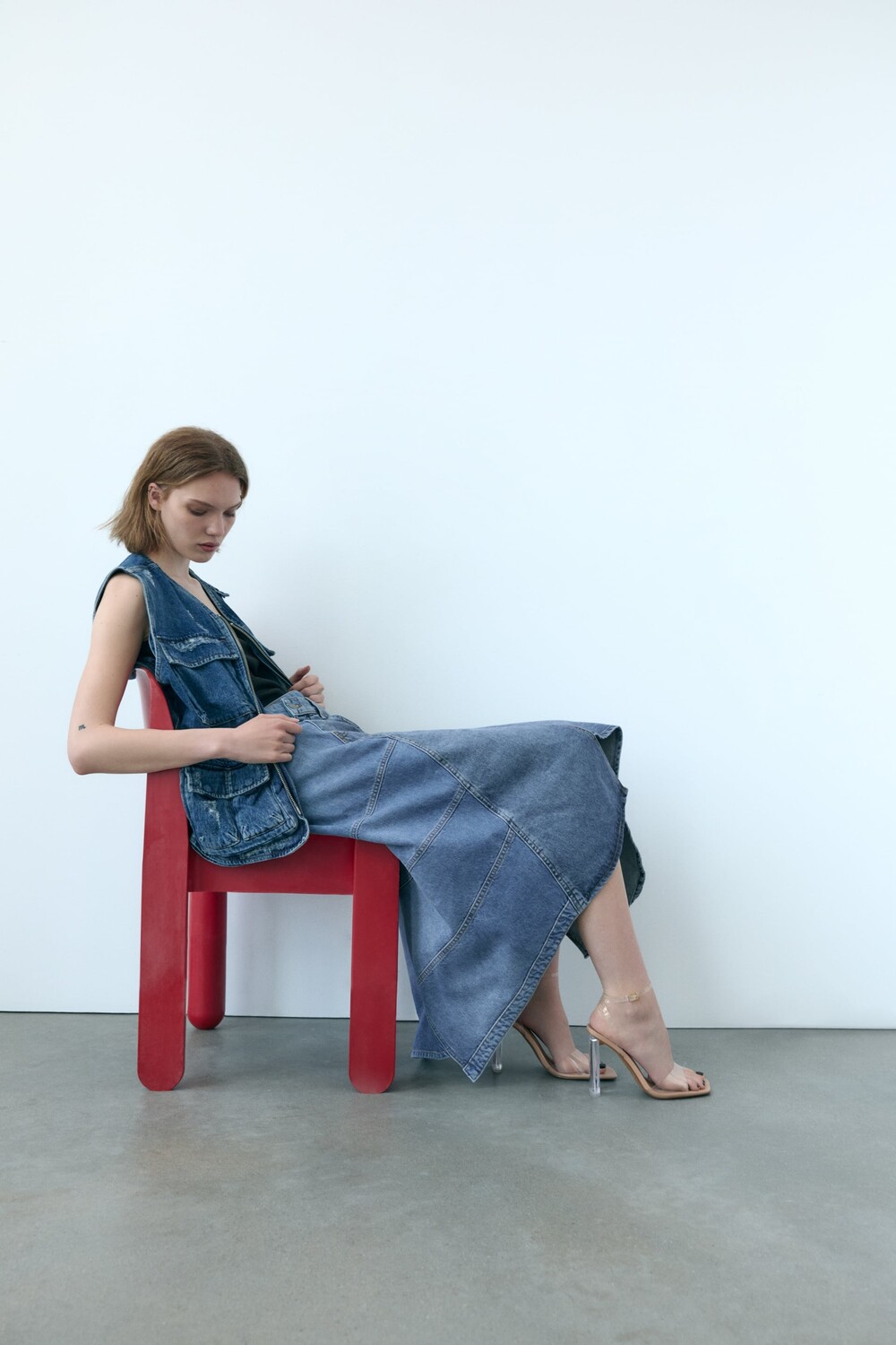 

Виниловые каблуки Zara, очистить