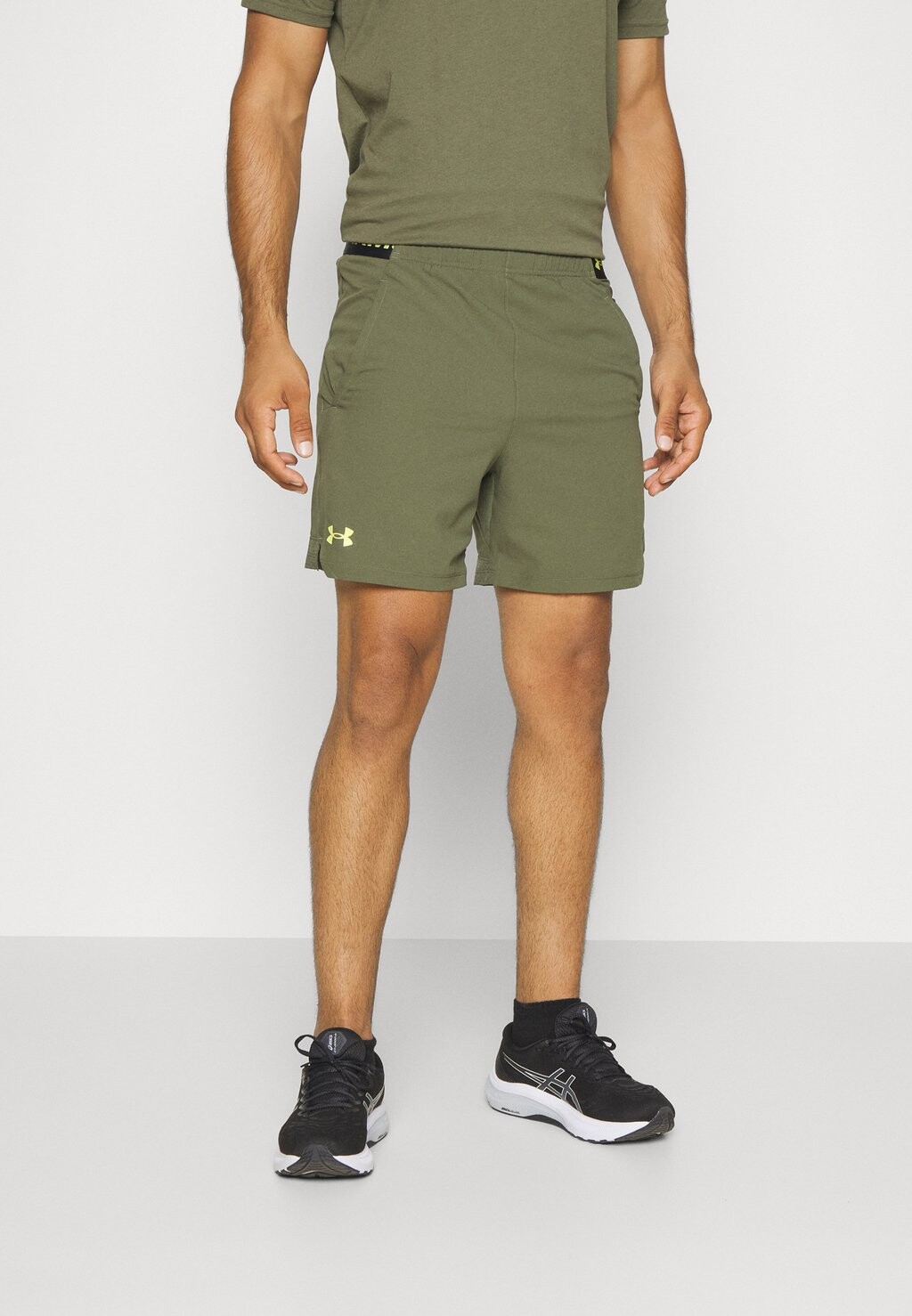 

Спортивные шорты VANISH 6IN Under Armour, морской зеленоватый//желтый лайм