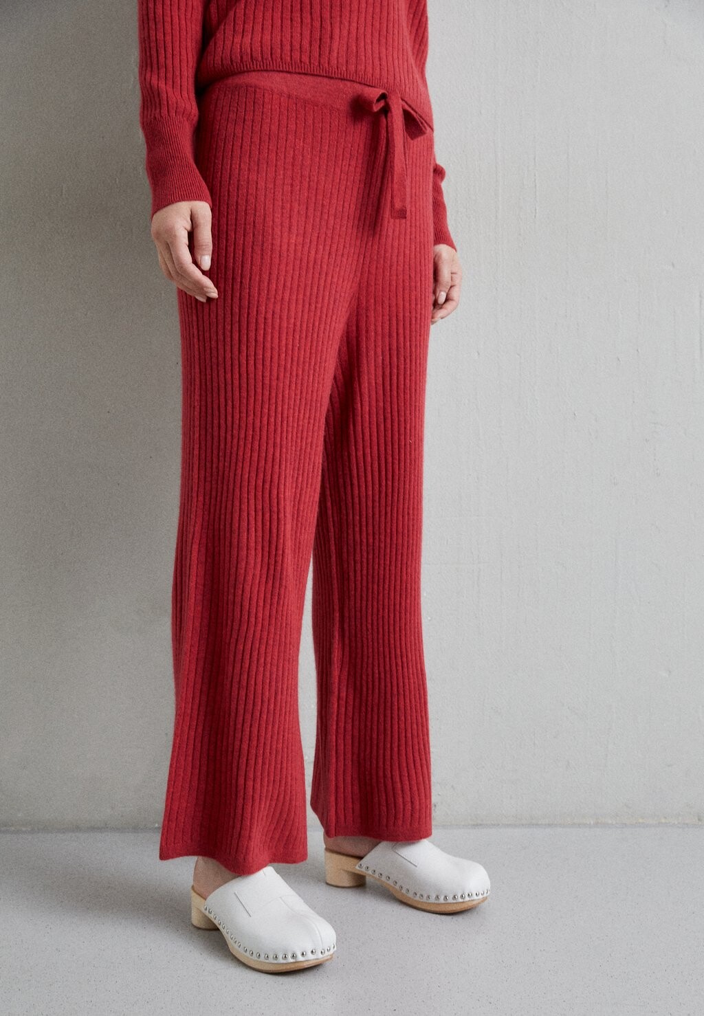 

Брюки CASHMERE RIB JOGGER KNITID, Бордо
