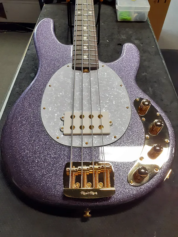 

Басс гитара Ernie Ball Music Man StingRay Special 4 H