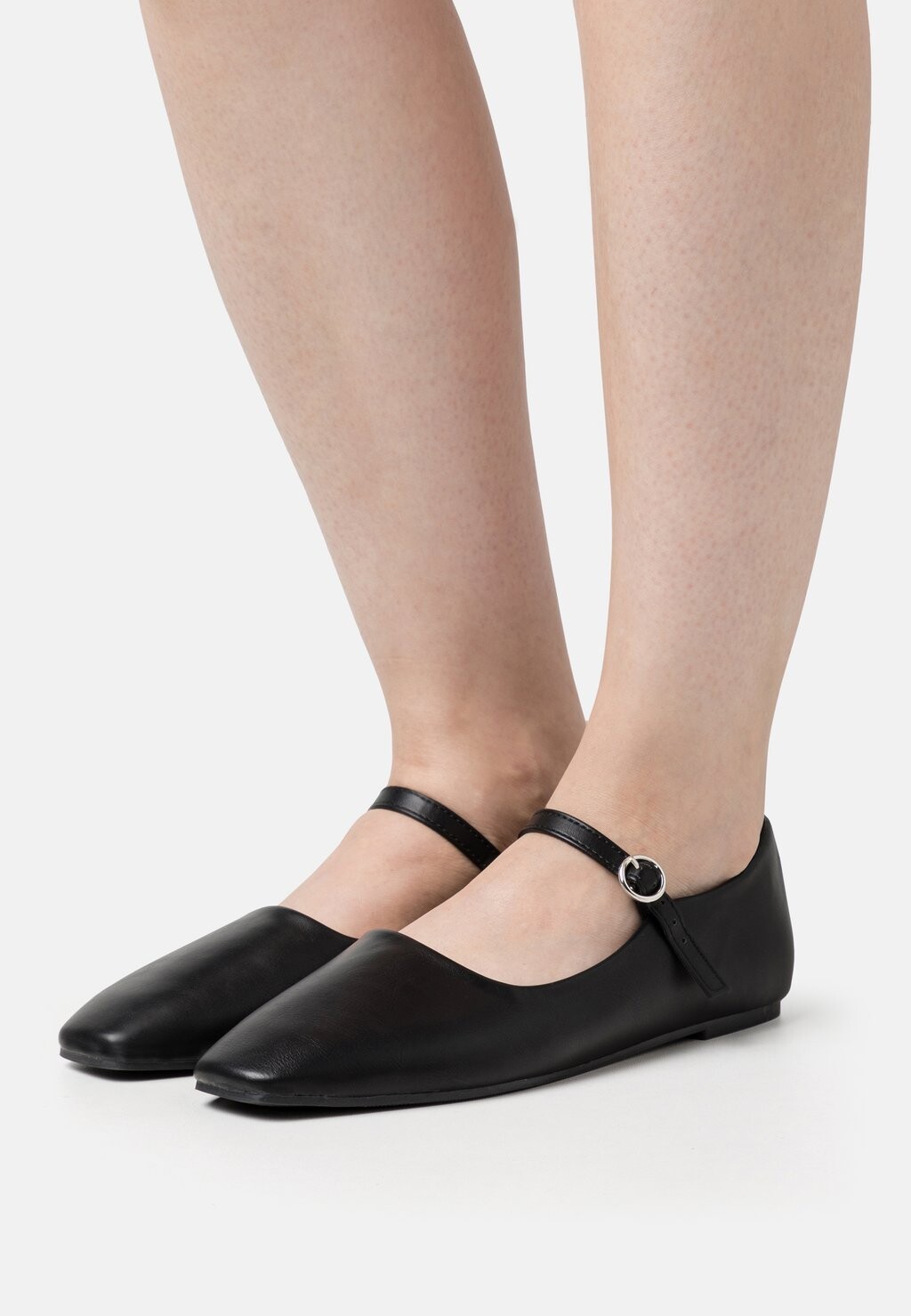

Балетки с ремешком Rubi Shoes by Cotton On, черный