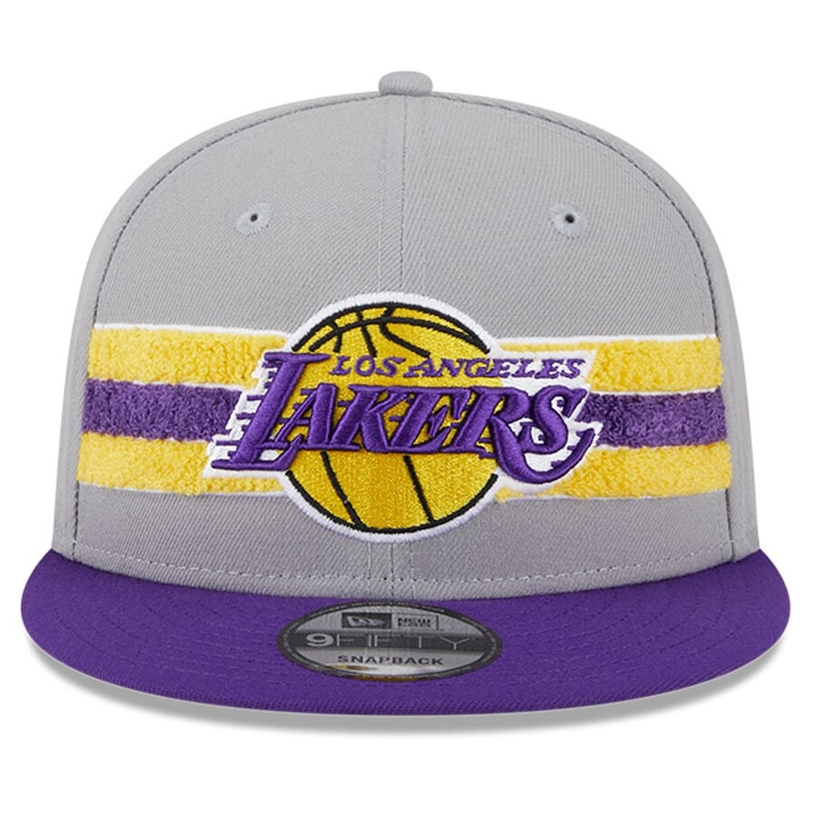 

Бейсболка New Era Los Angeles Lakers, серый
