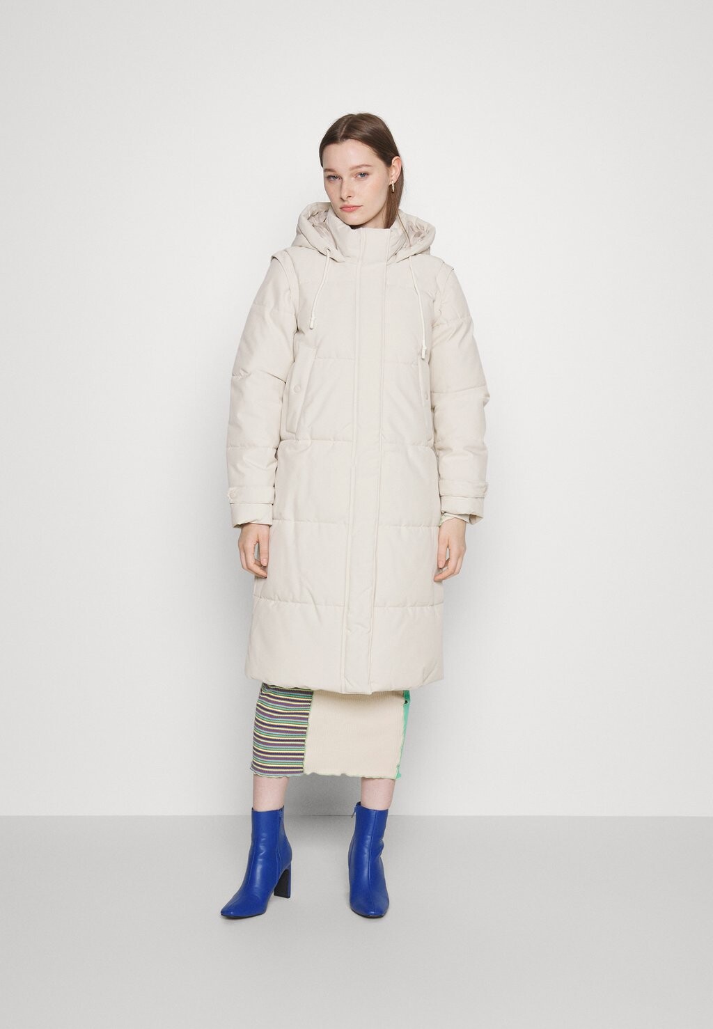 

Зимнее пальто Vero Moda, Серый