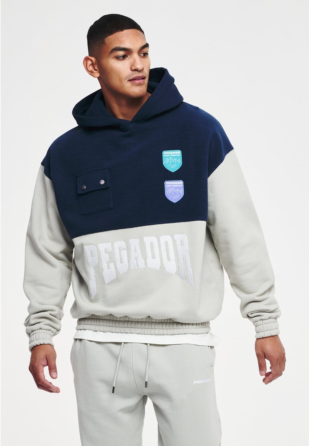 

Толстовка Pegador