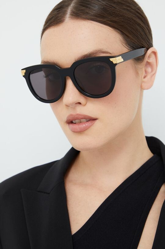 

Солнцезащитные очки Bottega Veneta, черный