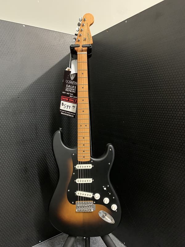 Электрогитара Squier 40th Anniversary Vintage Edition Stratocaster 2022 - Present - Satin Wide 2-Color Sunburst 40 year old gifts vintage 1982 limited edition 40th birthday t shirt best seller