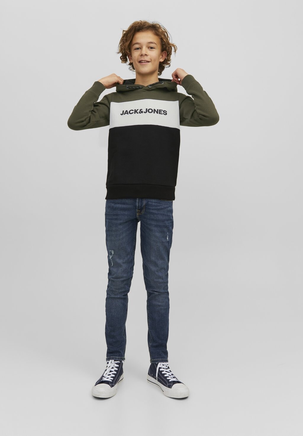 

Толстовка JJELOGO BLOCKING HOOD JR Jack & Jones Junior, цвет forest night