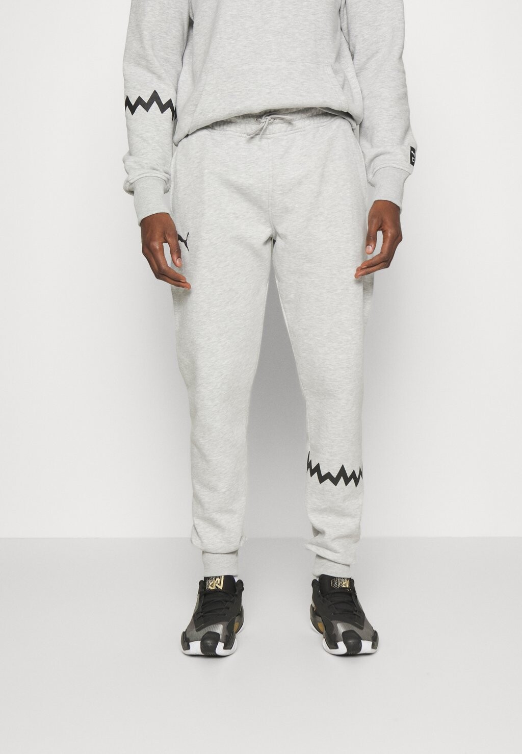 

Спортивные брюки Puma