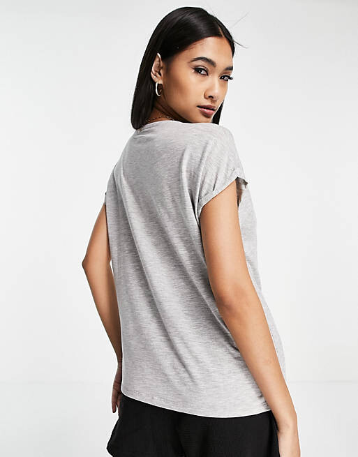 

Светло-серая футболка с овальным вырезом Vero Moda Aware, Серый