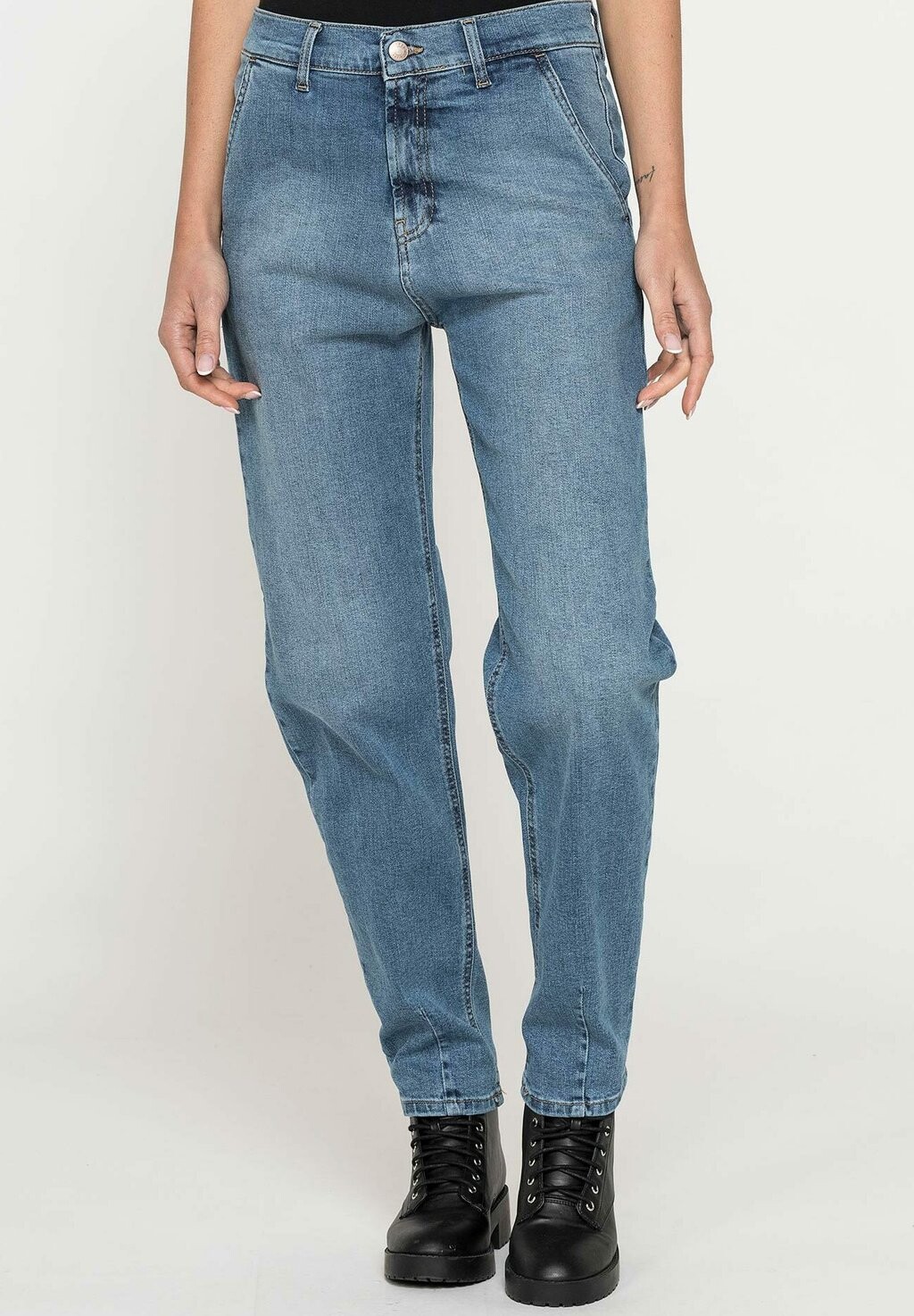 

Джинсы прямого кроя Carrera Jeans