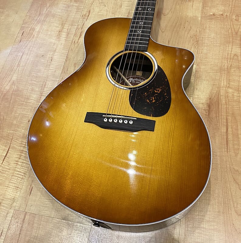 

Акустическая гитара Martin Road Series SC-13E Special Burst Acoustic Electric Guitar Sunburst