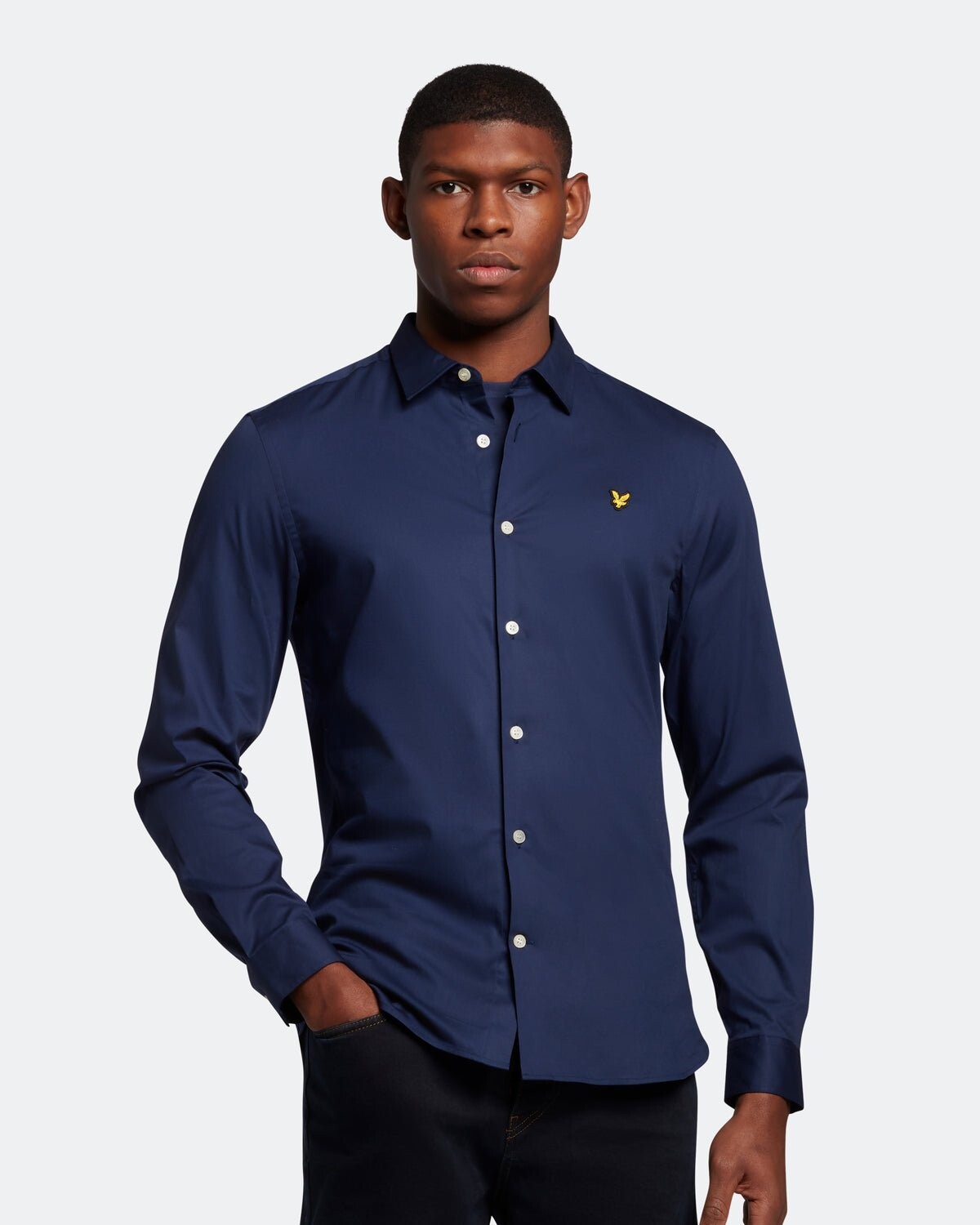 

Рубашка узкого кроя из поплина с длинными рукавами Lyle & Scott, синий