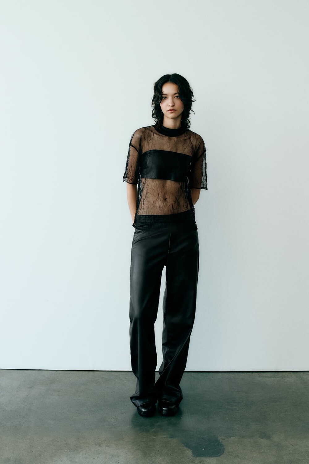 

Топ из тюля со складками ZARA, черный