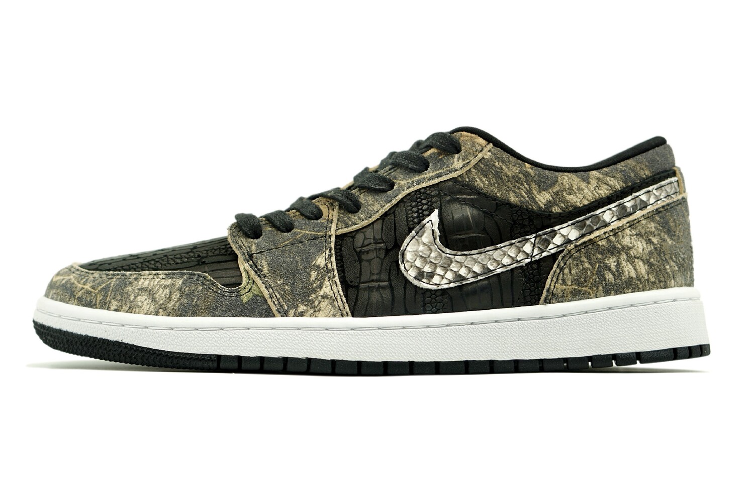 

Jordan Air Jordan 1 Обувь для скейтбординга Мужчины, Black