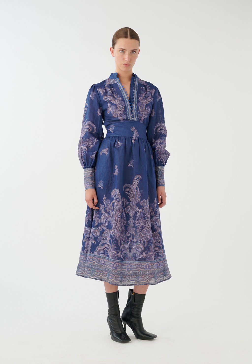 цена Платье-рубашка Alondradea Ns Dea Kudibal, цвет ornamental