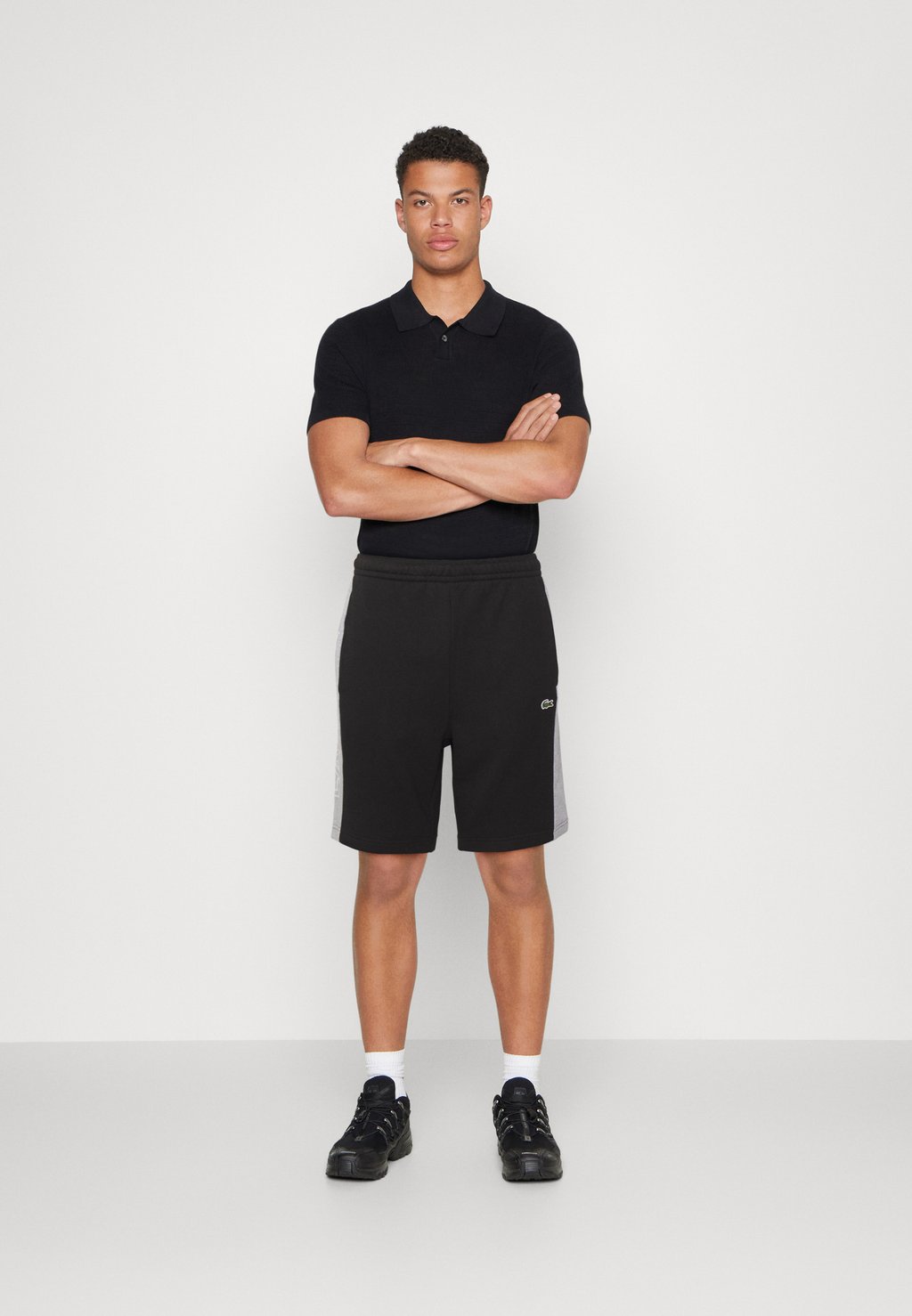 Спортивные брюки Color Block Shorts Lacoste, цвет noir/gris chine