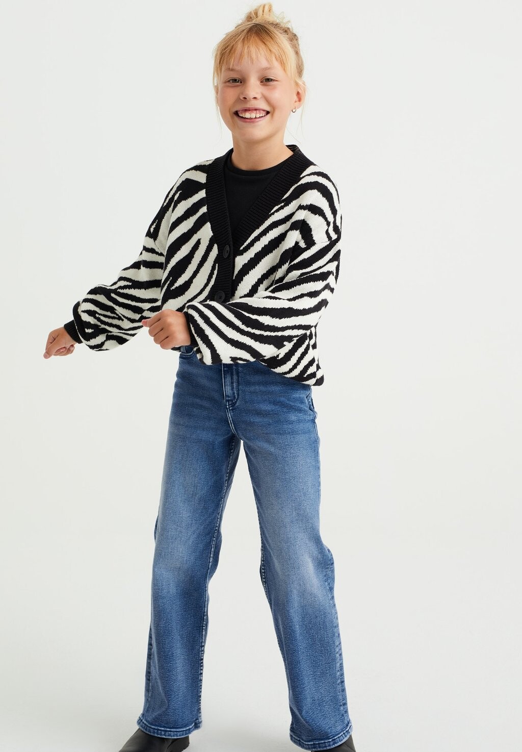 

Кардиган WE Fashion, черный