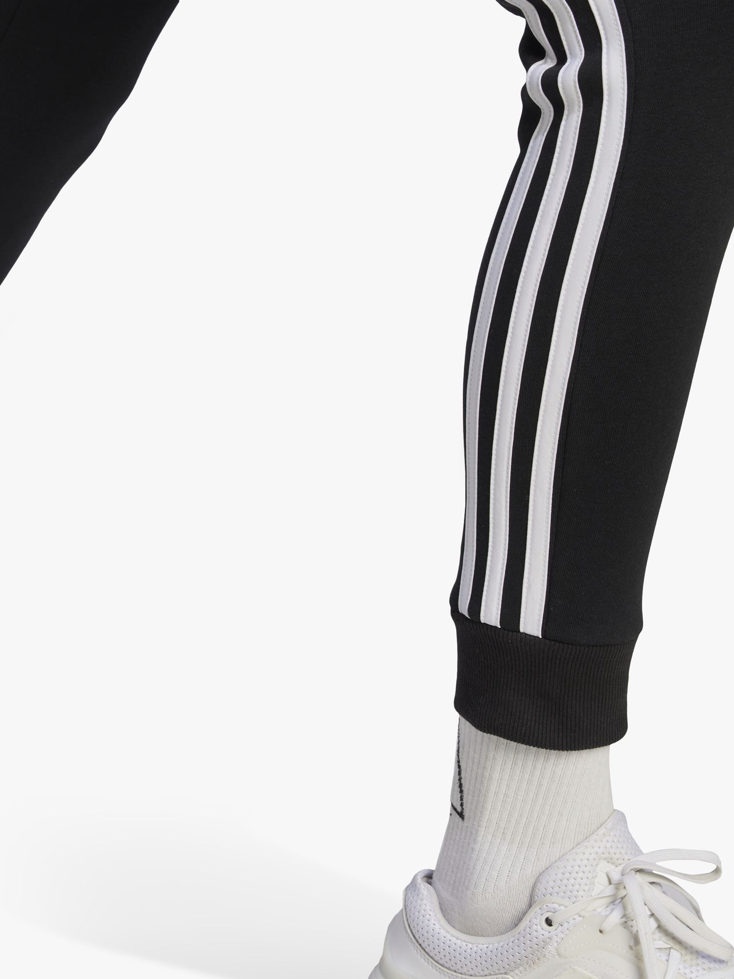 Брюки adidas must haves 3 Stripes