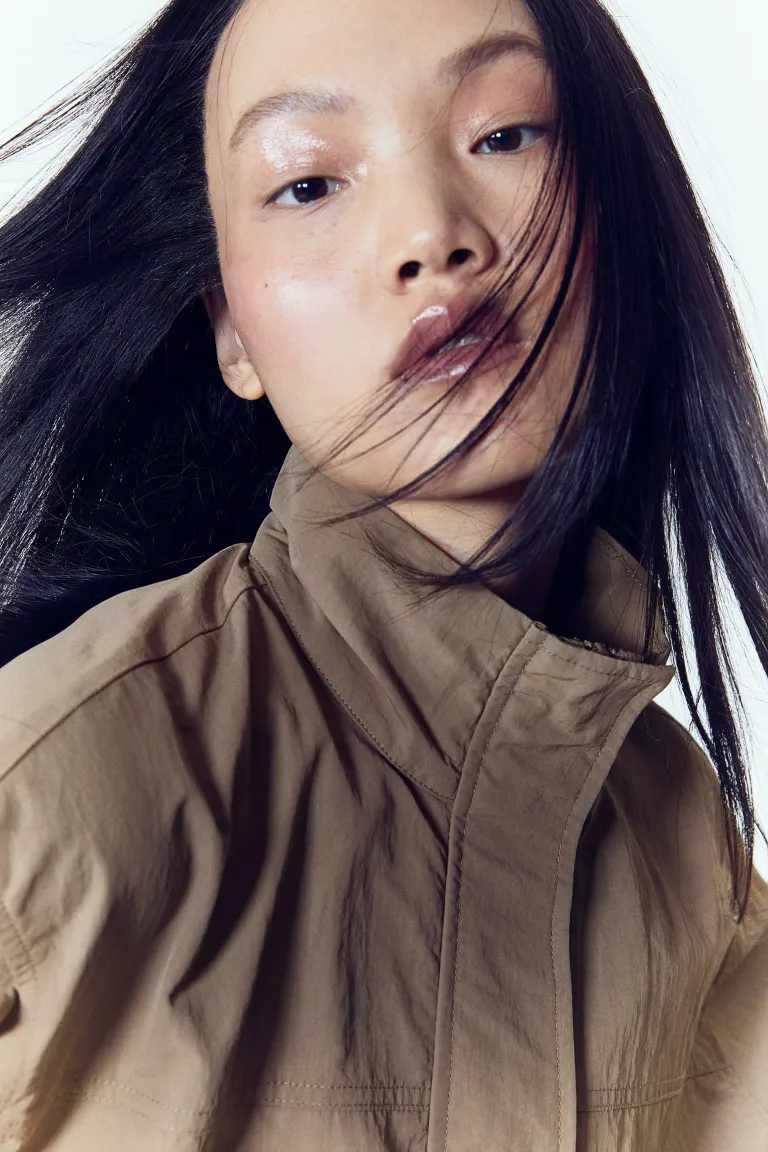 Ветрозащитная нейлоновая куртка H&M, бежевый нейлоновая ветровка h