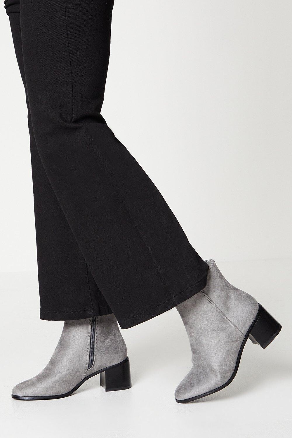 

Ботильоны Andrea на блочном каблуке Dorothy Perkins, серый