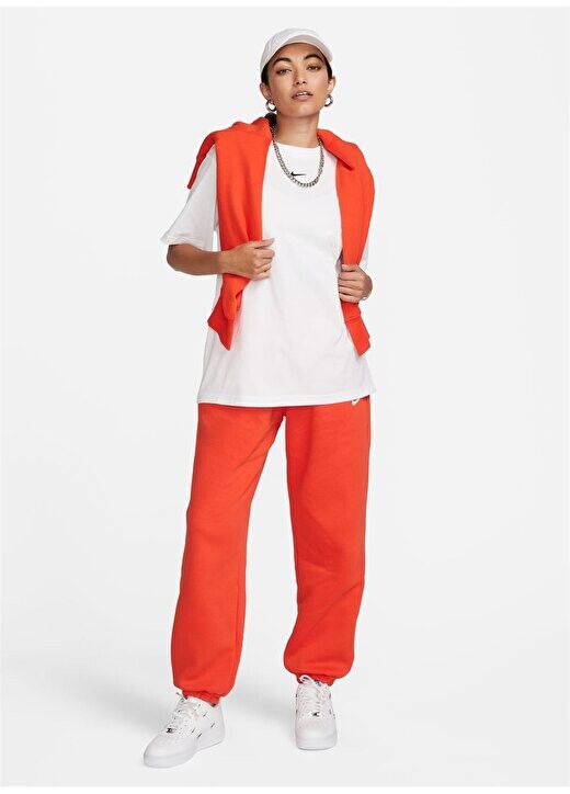 

Белая футболка с круглым вырезом FD4149-100-W NSW TEE ESSNTL LBR Nike, белый