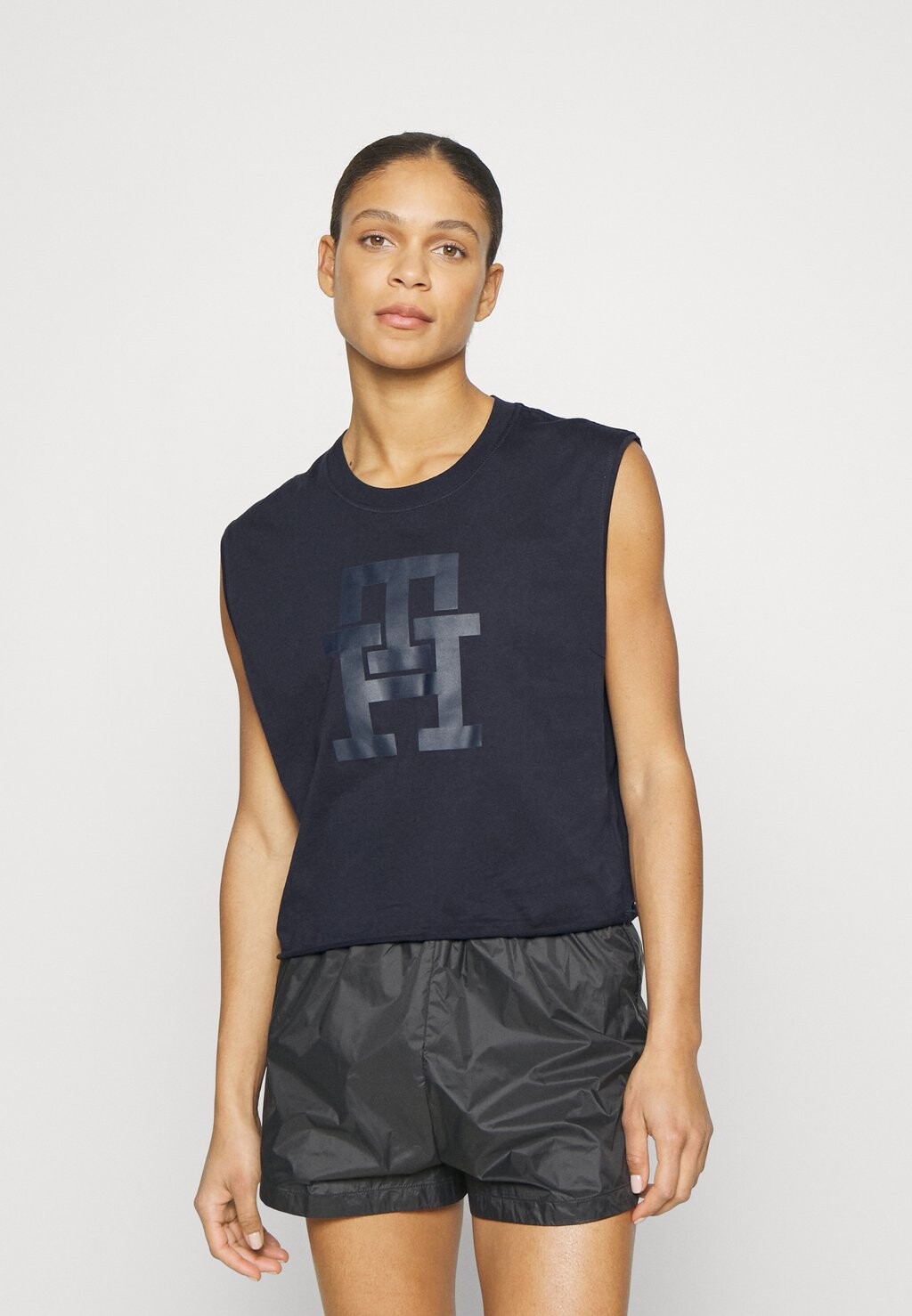 

Футболка с принтом Tommy Hilfiger