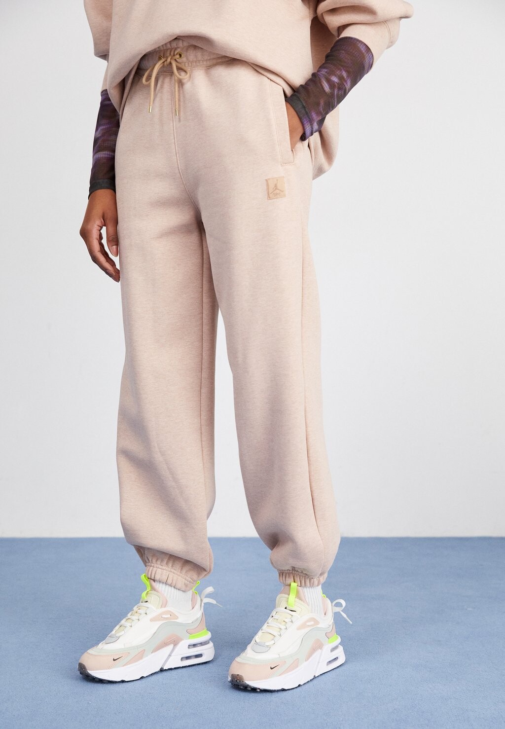 

Спортивные брюки Pant Jordan, цвет legend medium brown heather