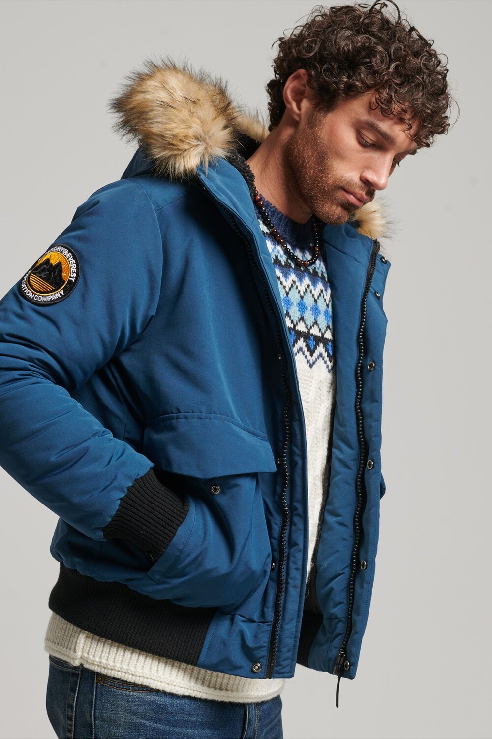 

Бомбер Everest Superdry, синий
