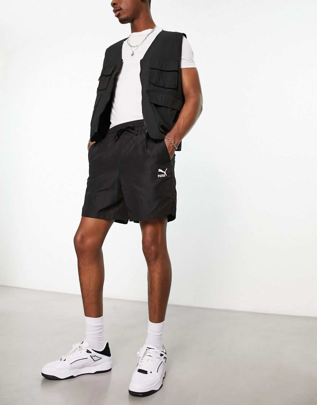 

Черные шорты Puma Classics 6 дюймов