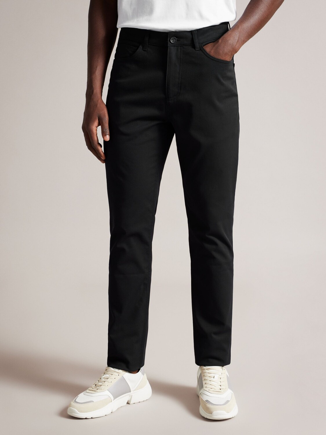 

Саржевые брюки Ted Baker Mansurt, черные, Черный