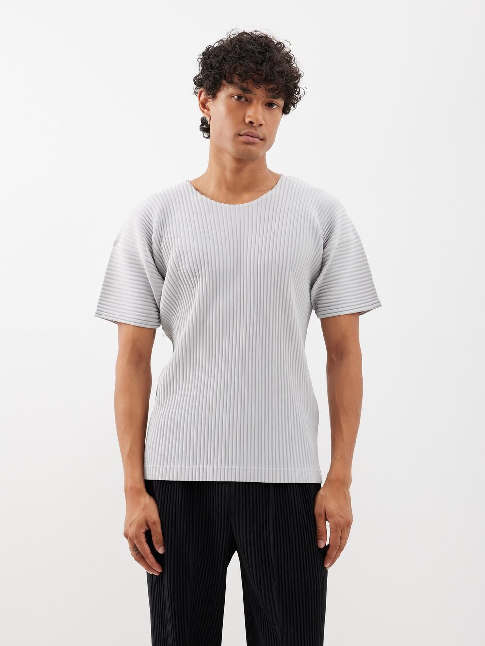 

Футболка со складками Homme Plissé Issey Miyake, серый