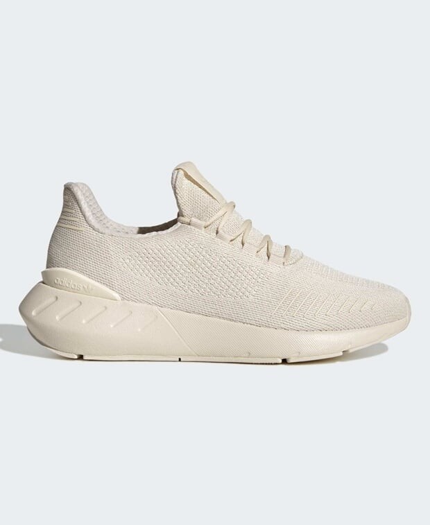 

Кроссовки adidas, белый