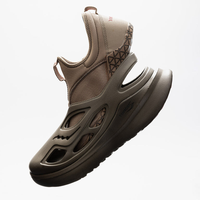 

Сабо X Tombogo Butterfly Saucony, коричневый
