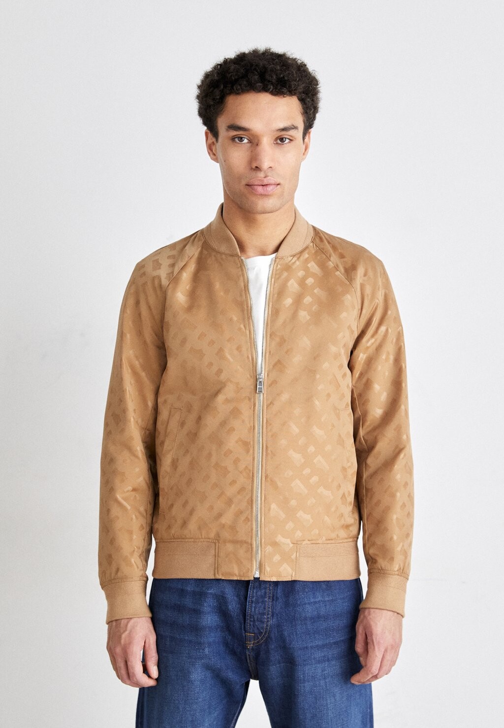 

Куртка-бомбер CORONDO BOSS, цвет medium beige